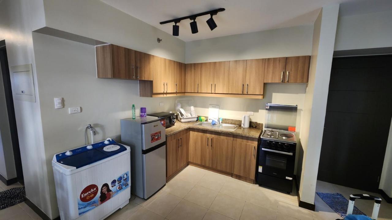Asteria Residences 3 Bedroom And 2 Baths Manila Exterior photo